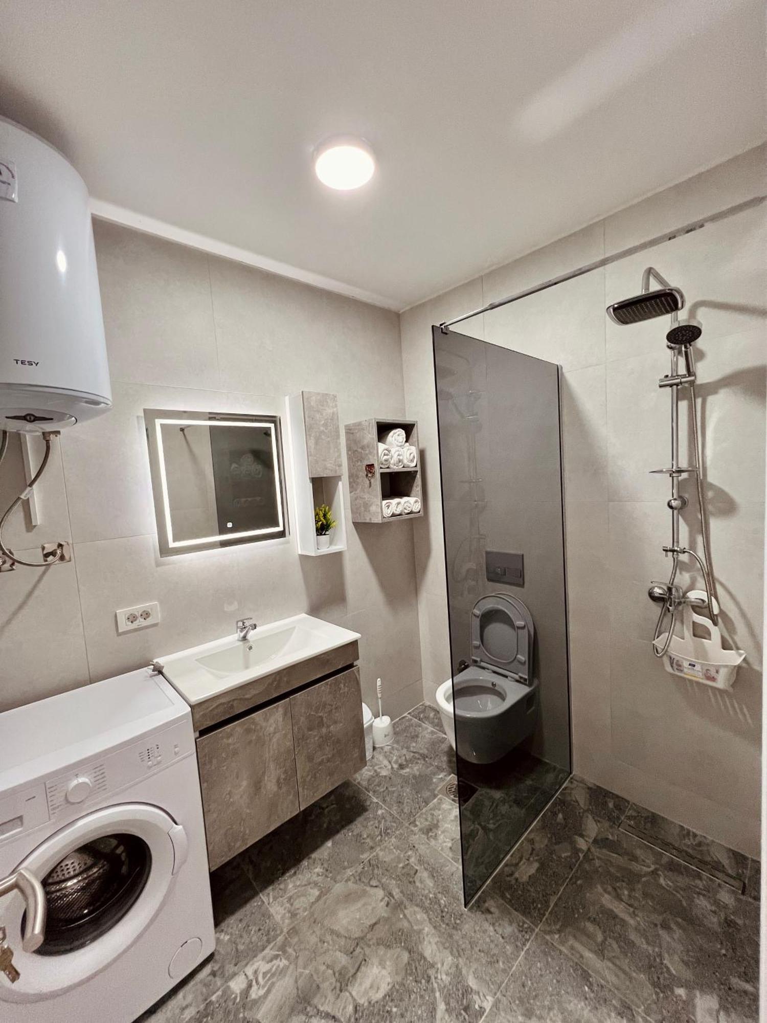 Holiday Apartments Gjakova Rum bild